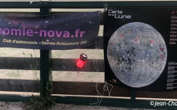 On The Moon Again à Bonneuil-Matours